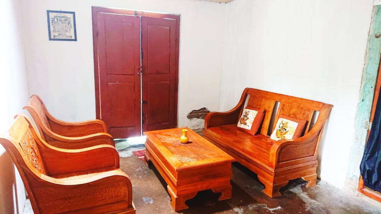Taridjan Hostel *